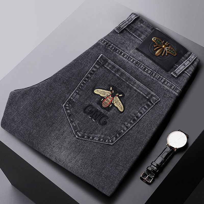 Jeans stile europeo da uomo elasticizzati slim fit alla moda versatili piedi piccoli casual e alla moda ricamati per tutte le stagioni_voghion.com