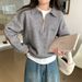 Versión coreana, cuello polo simple con cremallera y suéter de punto en el interior, otoño/invierno 2024 para mujer, nuevo, versátil y suelto_voghion.com