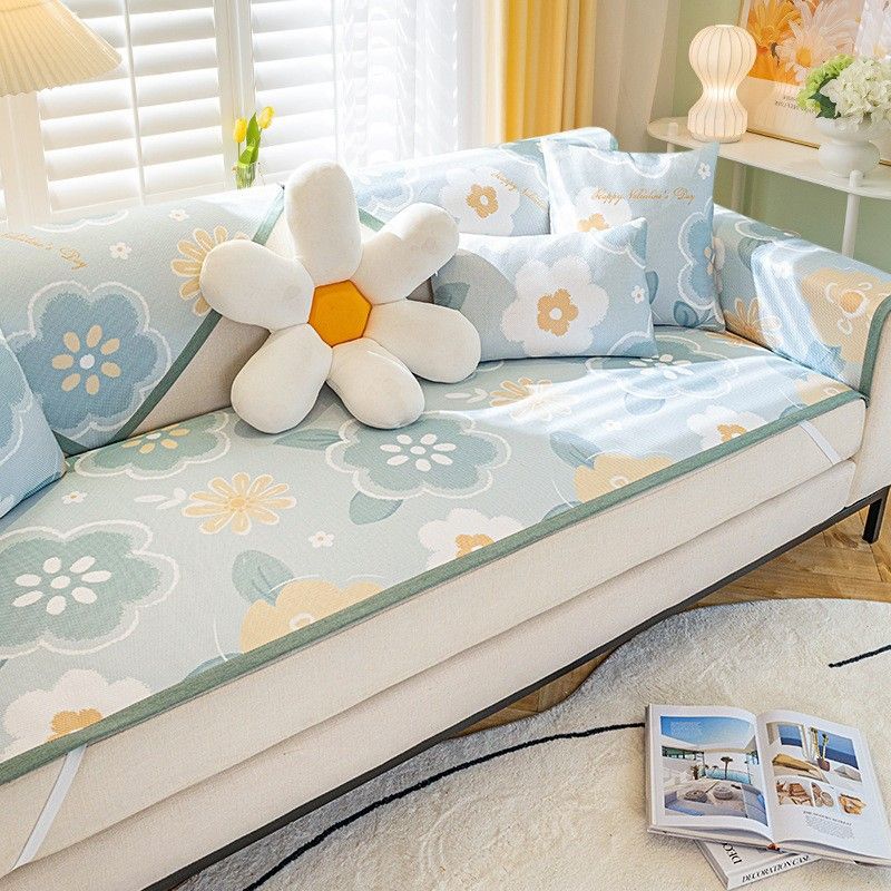 Cartoon-Sofamatte aus Eisseide – kühlend im Sommer und waschbar (atmungsaktiv, rutschfest, süßes Design für Kinder und Erwachsene)_voghion.com