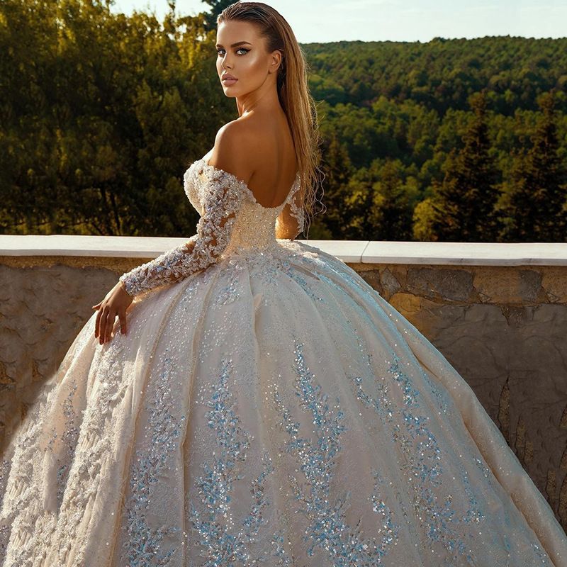 Women's Clothing Fashion Sparkly long sleeved ball dress with waist and backless sequin wedding dress_voghion.com