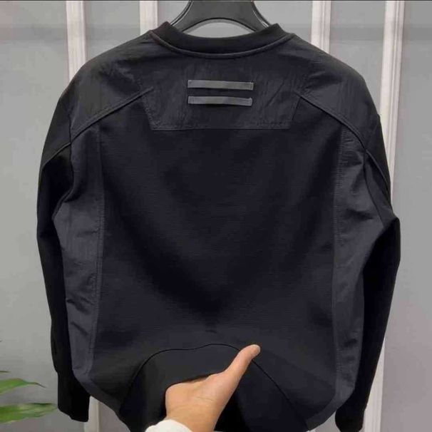 Men's Clothing Sweatshirt Stitching High Street Retro Hot Style Young Men's Simple Pullover Top_voghion.com