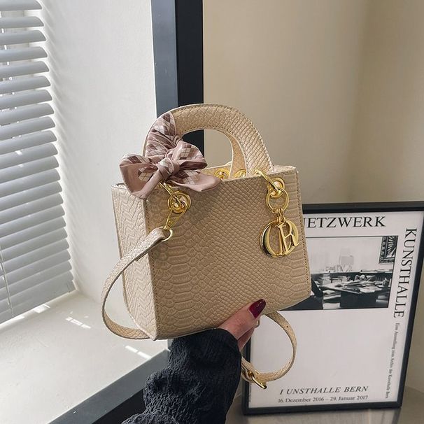 Borsa a mano in coccodrillo da donna, sciarpa di seta intrecciata, borsa Diana, borsa a mano, borsa a tracolla, tracolla diagonale, 2025s Hot_voghion.com