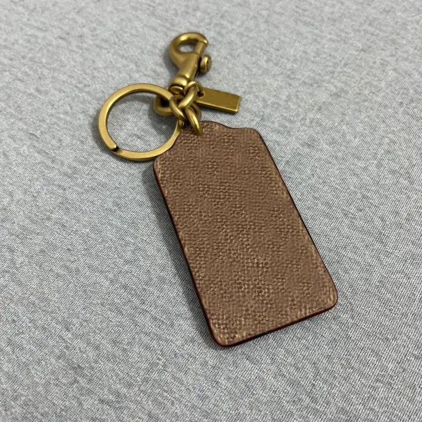 Kirsche Charm Schlüsselanhänger Tasche Charms Kette Frauen Lanyards Leder Schwarz Rot Rosa Schlüsselanhänger Brieftasche Schlüsselanhänger Designer_voghion.com