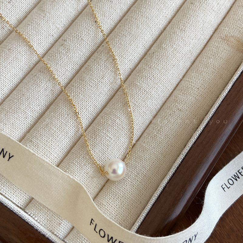 Um colar de pérolas para mulheres, luxo leve de verão, nicho, corrente de clavícula de alta qualidade, estilo de fragrância pequena, temperamento francês, colar simples_voghion.com