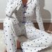 Heiß verkaufter Homewear-Pyjama mit Herz-Print und langen Ärmeln und Umlegekragen für Damen, draußen tragbar, lange Hose, zweiteilig_voghion.com