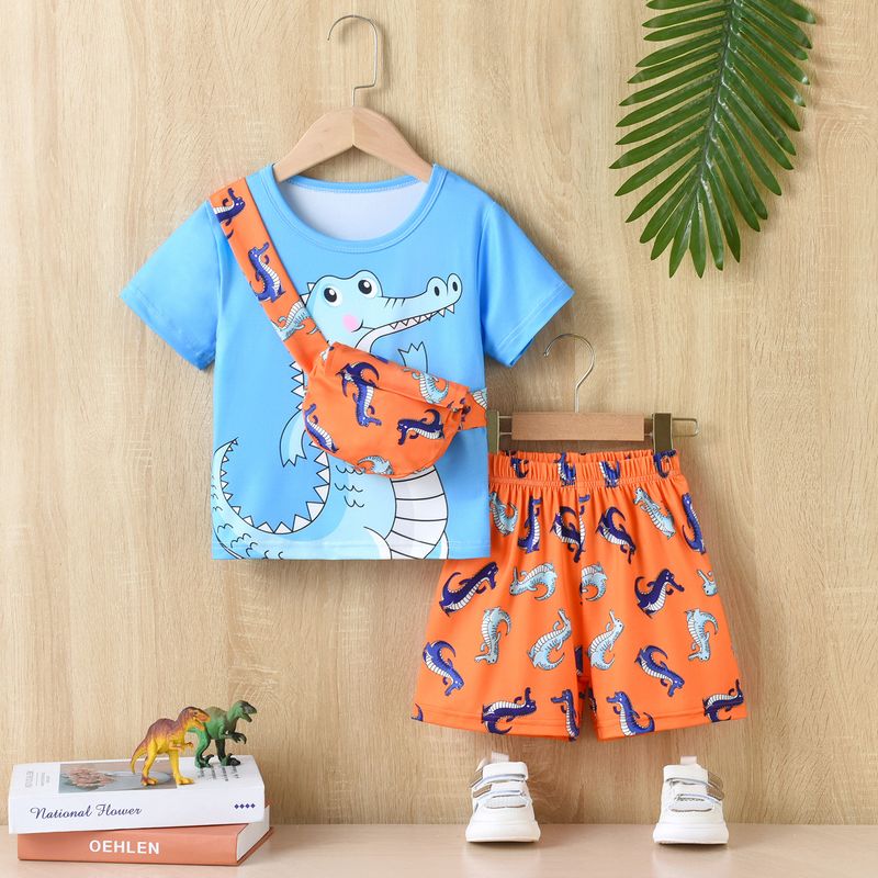 Abbigliamento per bambini 2024 Estate Nuovo Ragazzi Modello Coccodrillo Manica Corta T-shirt Stampa Coccodrillo Pantaloncini Casual Borsa a Tracolla Set Tre Pezzi_voghion.com