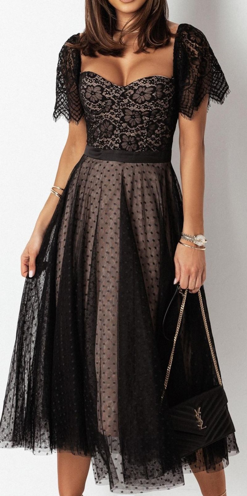 Sexy Kleid für Damen, kurzärmelig, Spitzenkleid, Sommer, offener Rücken, Taille, geripptes Baumwollkleid_voghion.com