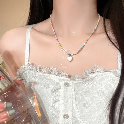 Dopaminfarbene Perlen-Liebeskette für Frauen im Sommer, frisch und exklusiv, lila Halskette, süße Schlüsselbeinkette_voghion.com