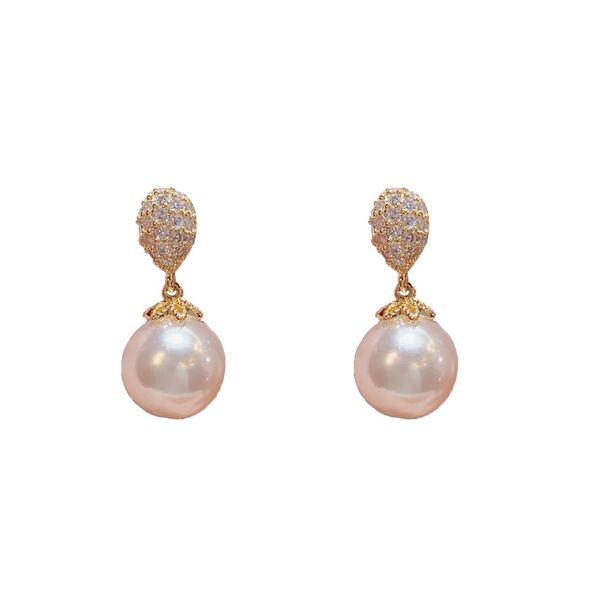 Orecchini a goccia in argento con zirconi micro-pavé, eleganti e leggeri, per donna_voghion.com