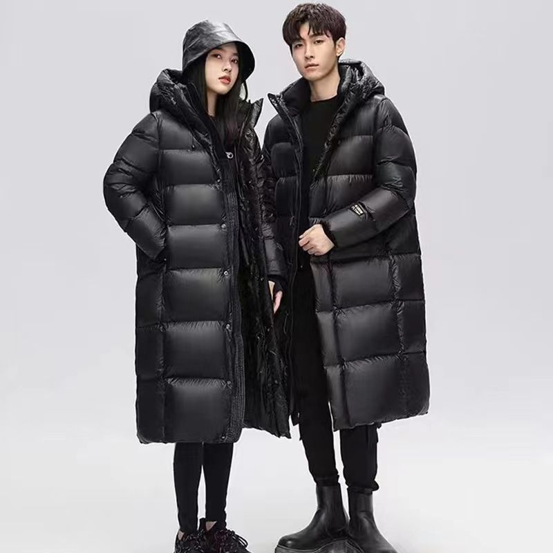Nuovo stile di abbigliamento maschile, estremamente freddo nero e oro, lungo, largo, sopra il ginocchio, giacca di cotone di seta bianca spessa_voghion.com