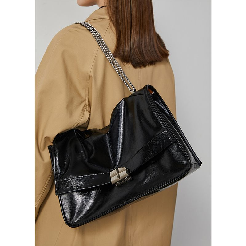 2023 Nuova borsa da donna alla moda casual più venduta Tendenza da strada Borsa tote a tracolla versatile con una spalla di grande capacità_voghion.com