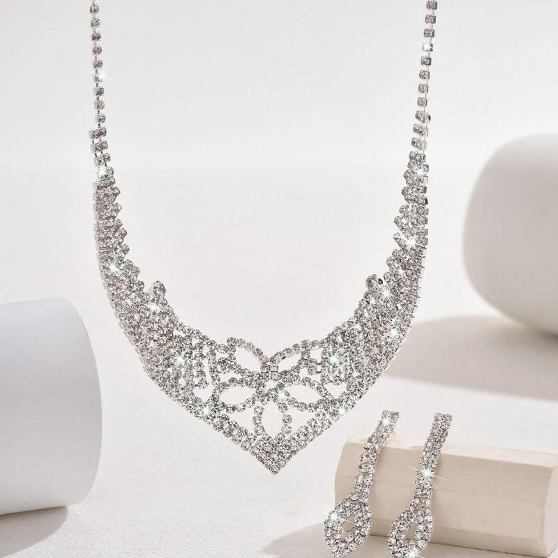 Women’s Jewelry Set Fashion Bride Wedding Dress Rhinestone Necklace Earrings Set Luxurious Temperament Super Flash Dinner Dance Jewelry Accessories_voghion.com