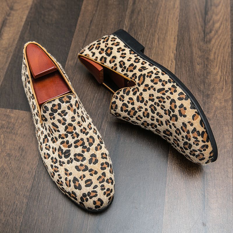 Suitable For All Seasons Hair Stylist Loafers Men British Style Personality Trend Leopard Print Slip-On Lazy Nightclub Height Increasing Casual_voghion.com
