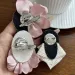 Spille di lusso coreane con perle e strass, spille da bavero con fiocco in tessuto rosa, spille alla moda, spille con bottoni e sciarpe, accessori_voghion.com