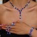 Set di gioielli da donna con diamanti lucidi intarsiati, collana, orecchini, bracciale e anello_voghion.com