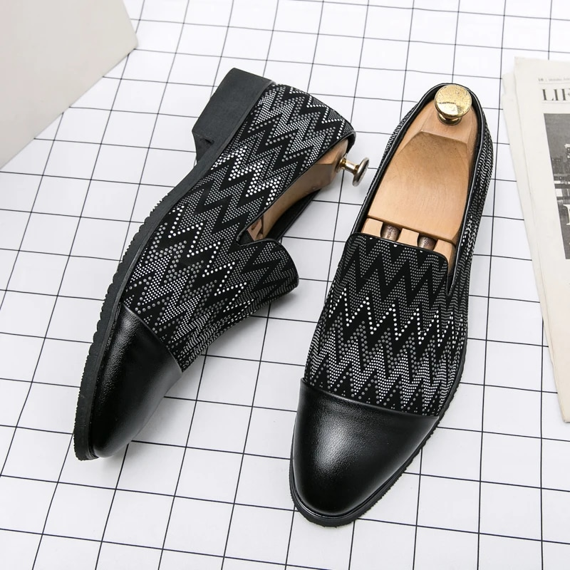 2024 neue Herrenschuhe aus echtem Leder, weiche Sohle, Freizeitschuhe, atmungsaktive Rindsleder-Wohnungen, Herrenschuhe_voghion.com