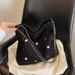 Niche Design Bucket 2023 Korean Version New Chain Cute Rhinestone Shoulder Versatile Women's Crossbody Bag_voghion.com