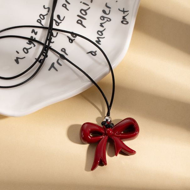 Collana con ciondolo a forma di fiocco a forma di cuore in nastro bordeaux, autunno inverno, leggera e lussuosa, ancora rossa, versatile, lunga catena per maglione_voghion.com