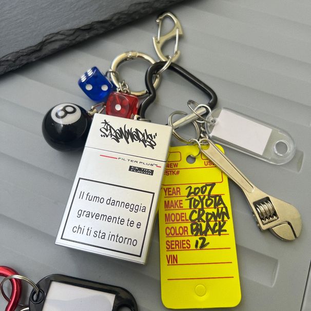 Homemade Multi Element Graffiti Ashtray Bag Pendant Handwritten Tag Keychain DIY Couple Model_voghion.com