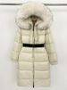 Cappotto di lusso in piumino d'anatra bianco con cintura in vita e finiture in pelliccia di volpe, parka invernale lungo con cappuccio per donna_voghion.com
