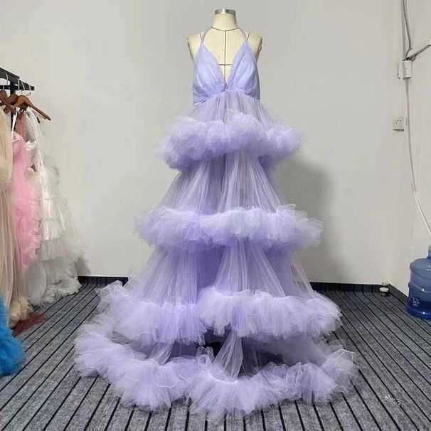 Naisten raskaana olevien naisten verkkomainen kolmiulotteinen yksiolkainen halkiollinen pitkähameinen iltapuku, pitkä hame, lyhyt edestä ja pitkä takaa maahan asti_voghion.com