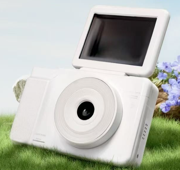 High - Pixel Camera With Flip Screen And HD Transfer Feature_voghion.com