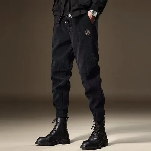 Herrkläder Våffelbruna casualbyxor herrmärkes lösa leggings höst- och vintervaror nya sammetsbyxor herr_voghion.com