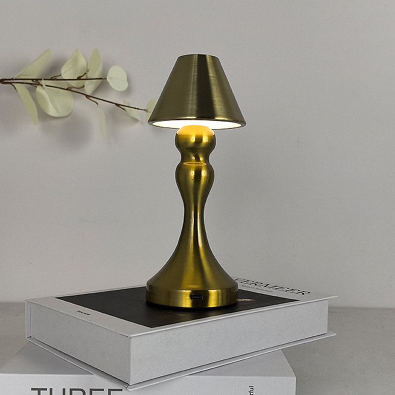 LED Retro Bar Table Lamp Rechargeable Bedside Outdoor Atmosphere Small Night Lamp Clear Bar Table Lamp_voghion.com