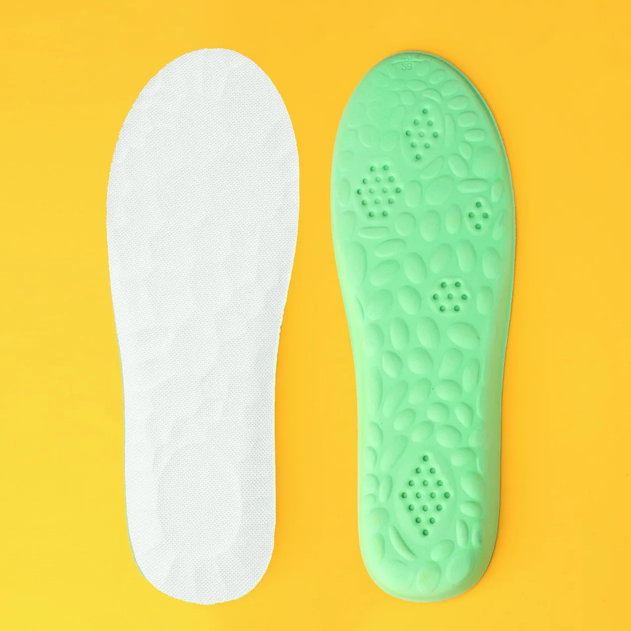 Lateksa sporta zolītes sievietēm siltas biezas triecienu absorbcijas elpojošs sviedru absorbcijas dezodorants mīksts apakšējais latekss super mīkstas zolītes vīriešiem ziemas_voghion.com