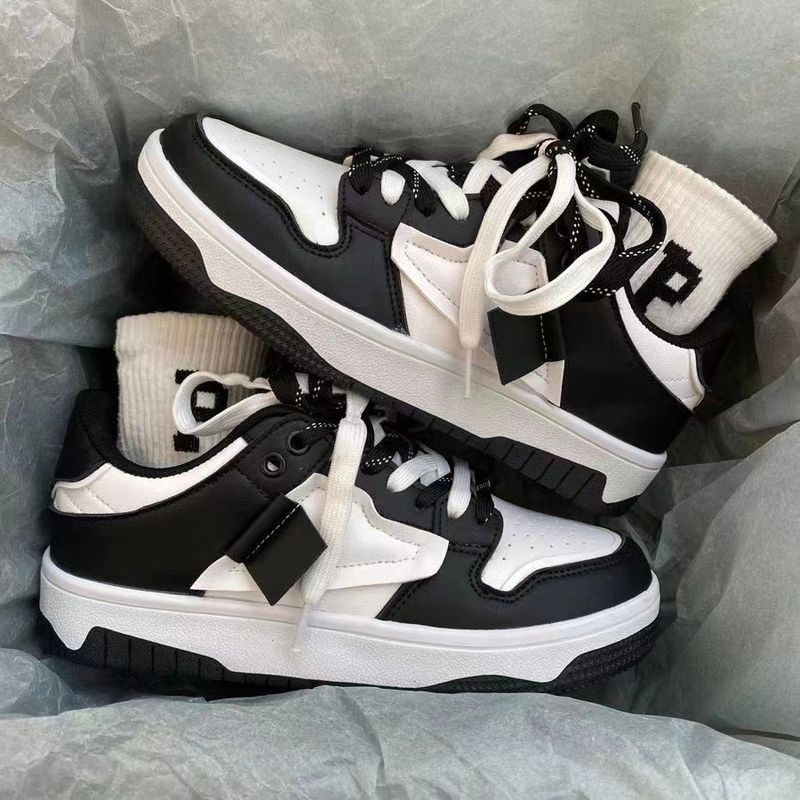2024 Summer New Board Couple Panda Element Breathable Color Block Double Strap Casual Shoes for Men and Women_voghion.com