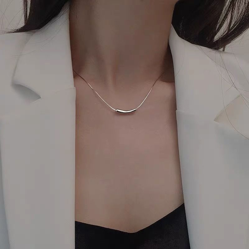 Bear Pendant Sweater Chain For Women, Long Design Sense, Niche Double Layer Titanium Steel Necklace, High-end 2023 New_voghion.com