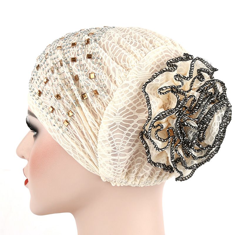  Heißer Diamant-Baotou-Hut mit großer Blumenplatte auf der Rückseite. Indischer arabischer Turban-Hut auf Lager_voghion.com