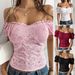 2025 Frühling Sommer Sexy Aushöhlen Crop Top Slim Fit Off-Shoulder Spitzenbluse Damenbekleidung_voghion.com