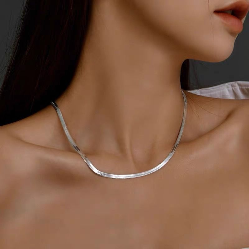 Collana personalizzata in acciaio al titanio di alta qualità, tendenza maschile hip-hop, catena con lama in acciaio inossidabile, catena con osso di serpente cubano_voghion.com