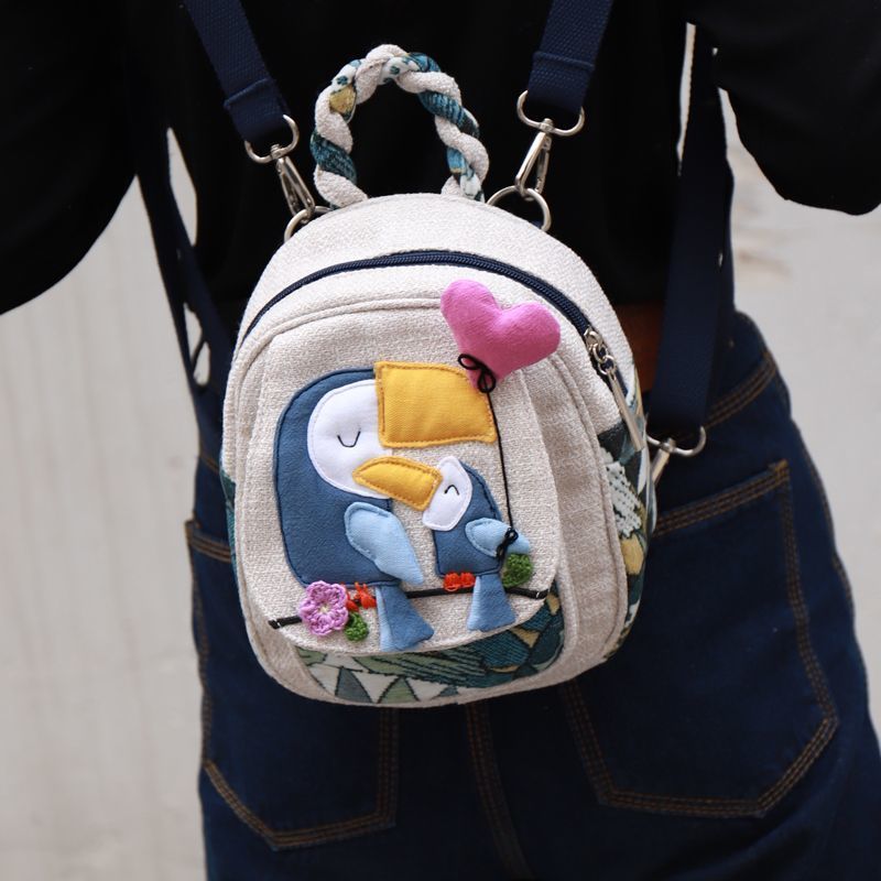 New fashionable canvas backpack, unique and beautiful, novel style, exquisite temperament and image, large capacity, practical and durable,_voghion.com