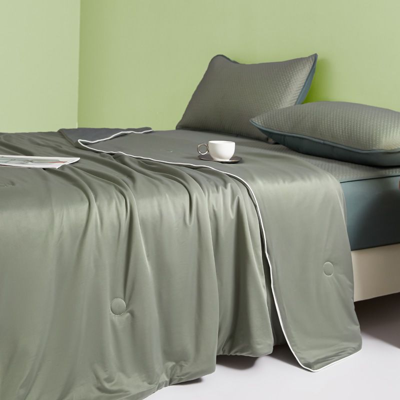 Home Textile Silky Summer Cooling Quilt - Air Conditioning & Deep Sleep Ice Silk Comforter, Machine Washable For Dorms_voghion.com