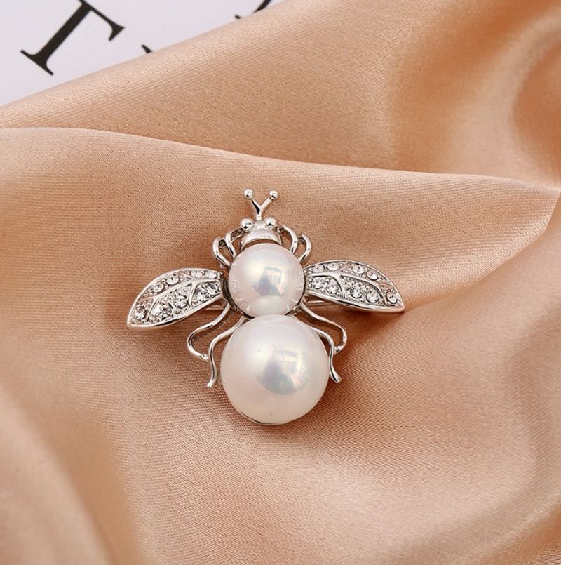 Nuova spilla minimalista in smalto con strass color miele per donna con un tocco di alta qualità, accessorio fai da te per tuta da insetto_voghion.com