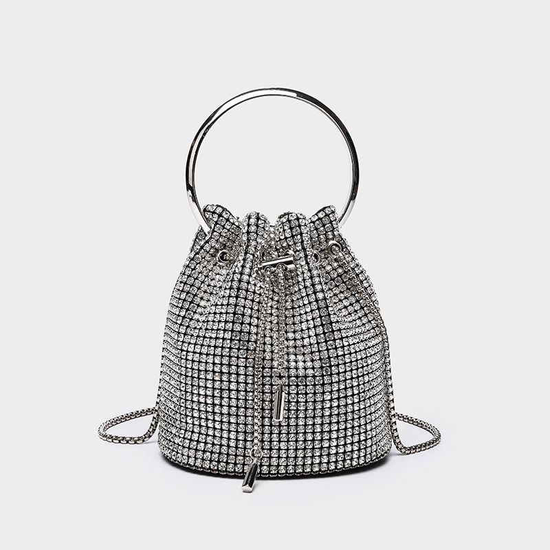Borsa a secchiello da donna, borsa a secchiello con diamanti, borsa a tracolla obliqua da donna con frange di diamanti e catena termoretraibile_voghion.com