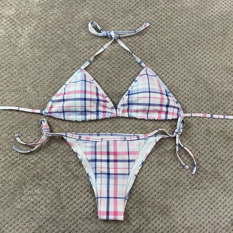 Beliebter High-End-Retro-Hottie-Split-Bikini, sexy Badeanzug mit kleinen Brüsten_voghion.com