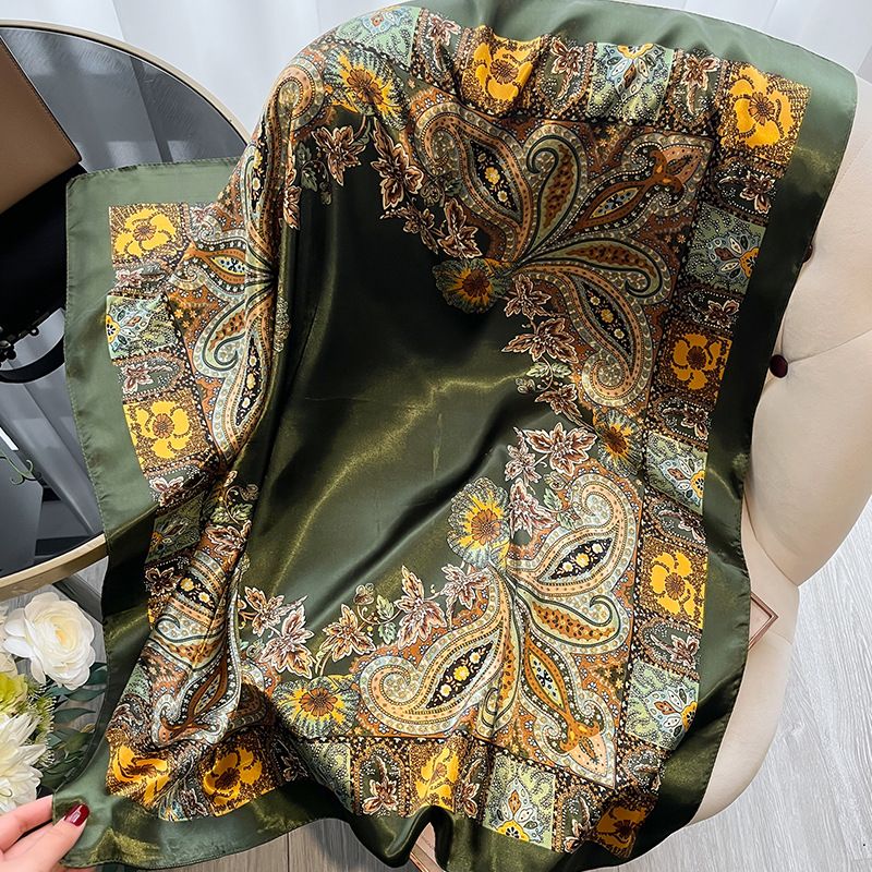 Scialle decorativo in seta da donna, con stampa a forma di fiore, 90 piccoli quadrati colorati_voghion.com