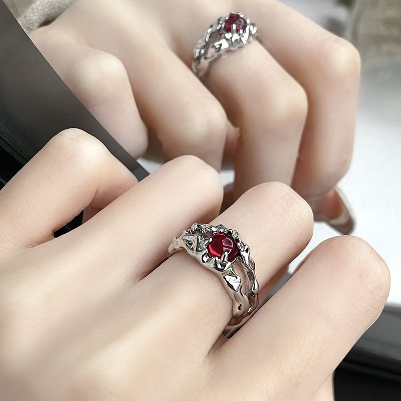 Red Zodiac Year High-End Niche Design Layered Open French Irregular Liquid Ring For Women_voghion.com