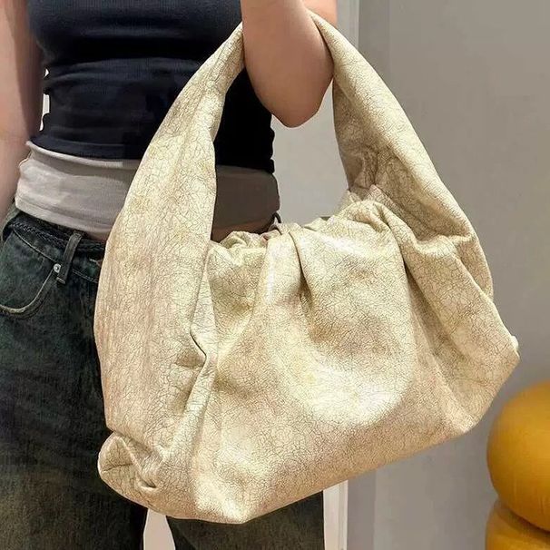 Casual Pleated Cloud Single Shoulder Armpit Large High Capacity Women's Bag 2025 Spring And Summer New Fashion Versatile_voghion.com