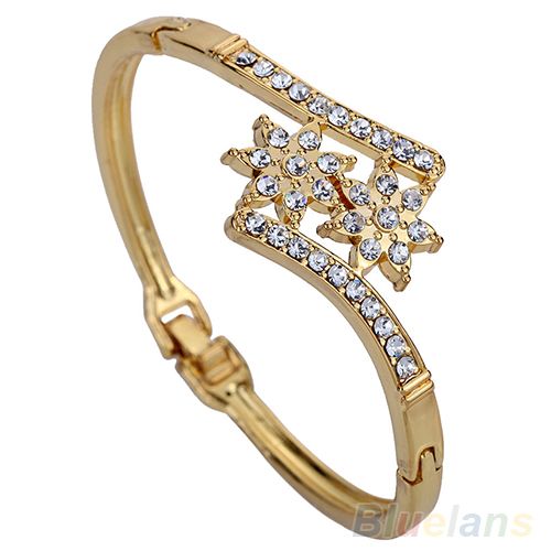 Bracciale rigido con polsino simmetrico a forma di fiore intarsiato con strass moda da donna Shuosbai_voghion.com