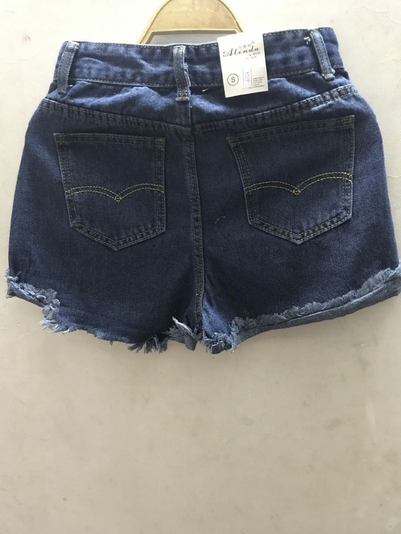 high-waist denim street shaving edge raw edge women's slim denim shorts women's clothing_voghion.com