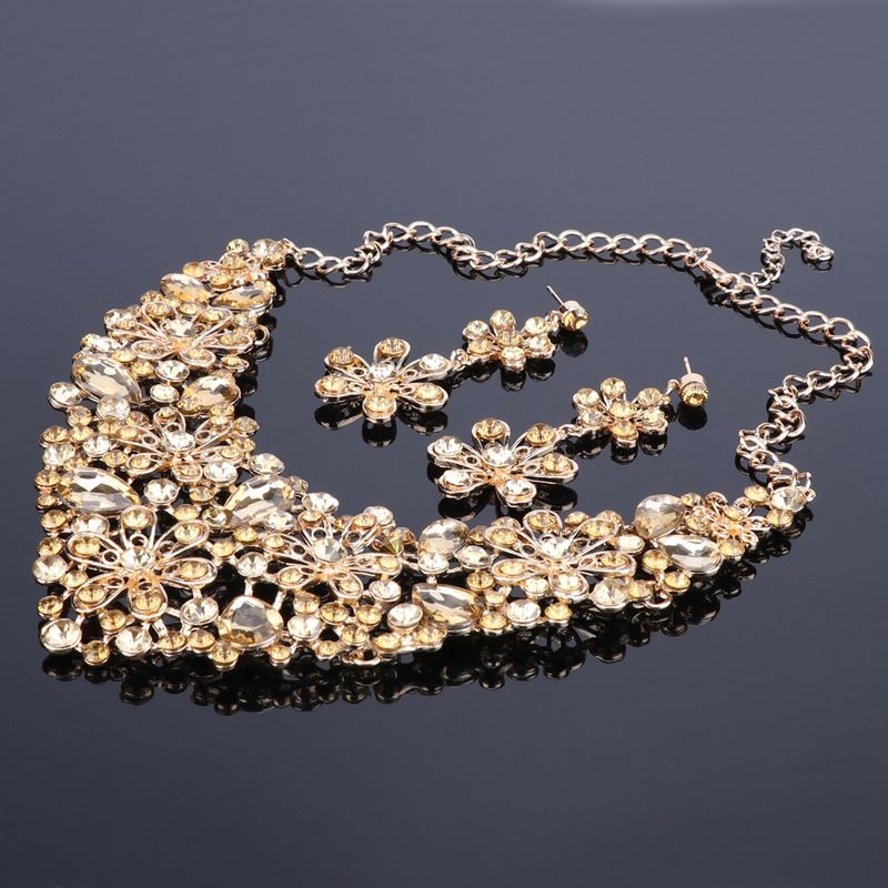 Kvinner Brude Rhinestone Krystall Blomster Bryllup Halskjede Øredobber Smykkesett For Bruder Formell kjole_voghion.com
