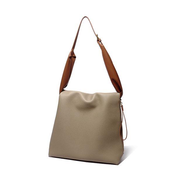 New soft cowhide tote fashionable casual wide strap, single shoulder bag, genuine leather, simple and large capacity_voghion.com