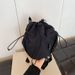 Korean Style New Niche Single Shoulder Crossbody Small Cloth Phone Women's Casual Versatile Mini Bucket Bag_voghion.com