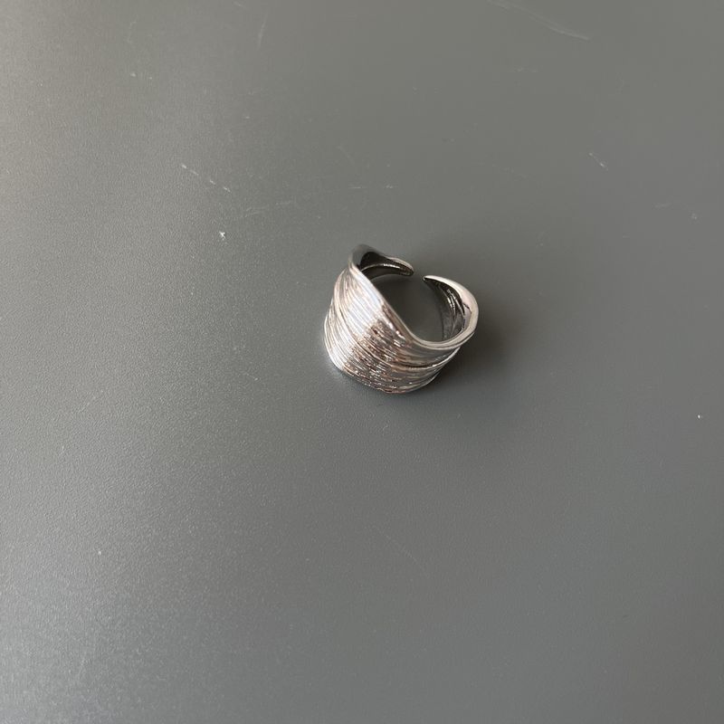 WE * Home Plant Series Leaf Ring, Cold Wind Temperament Niche Design Advanced Texture Sense Opening Ring_voghion.com