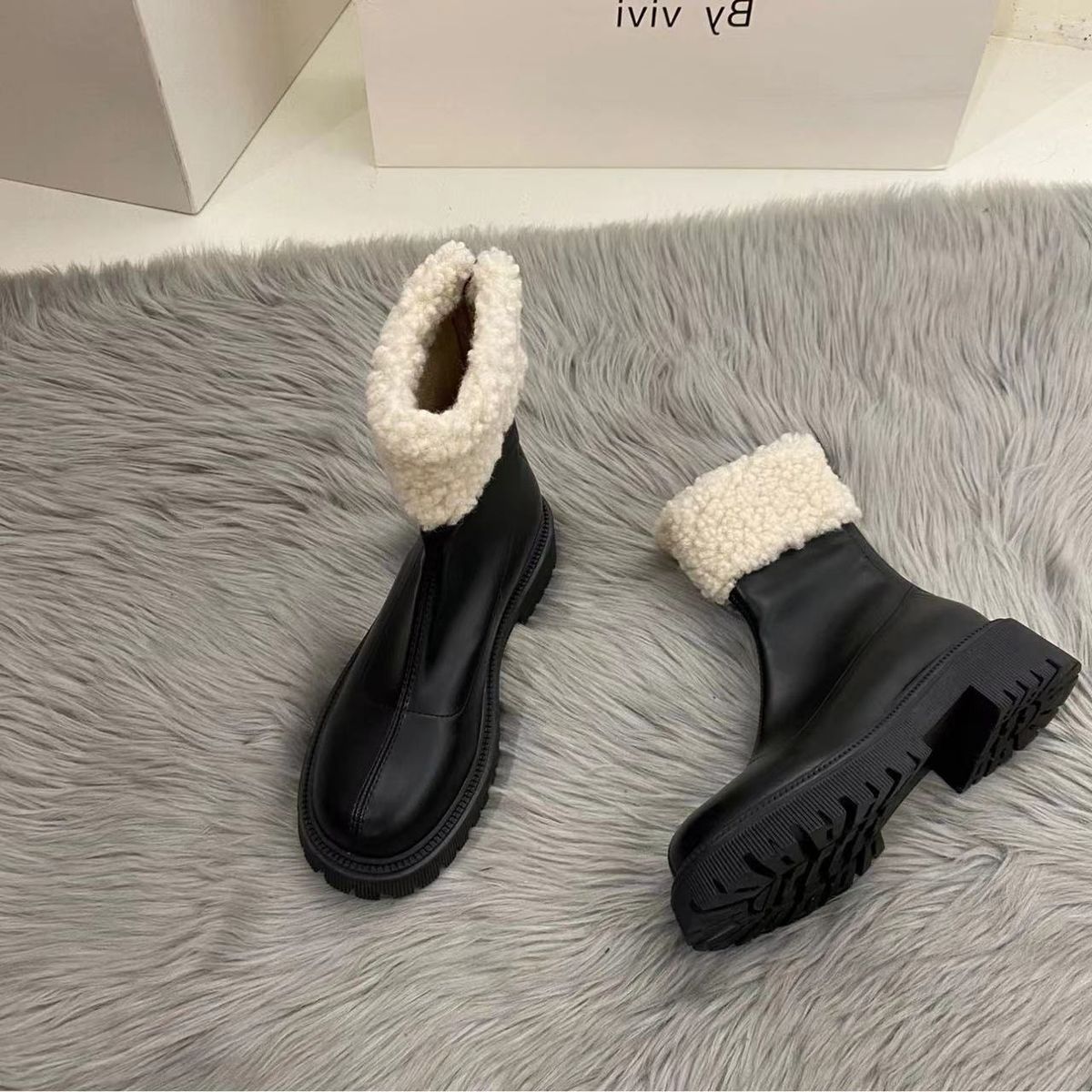 Braune lange Ritterstiefel mit dicker Sohle, Damenschuhe 2024, neue Herbst- und Winterschuhe mit Plüschfell, Winterschuhe, Schneestiefel_voghion.com