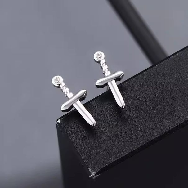 Sıcak Satış Antialerjik S Saf Gümüş Hançer, Haç, Zirkonyum Erkek Niş Tasarım, Kısa Kılıç Küpeler, Kişiselleştirilmiş Yaratıcılık, Moda Küpeler_voghion.com